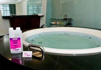Spa Safe - Spa Cleaner - After being cleaned
