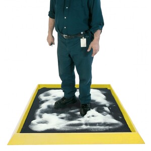 Boot Dip Mat 98cm x 81cm x 4.7cm